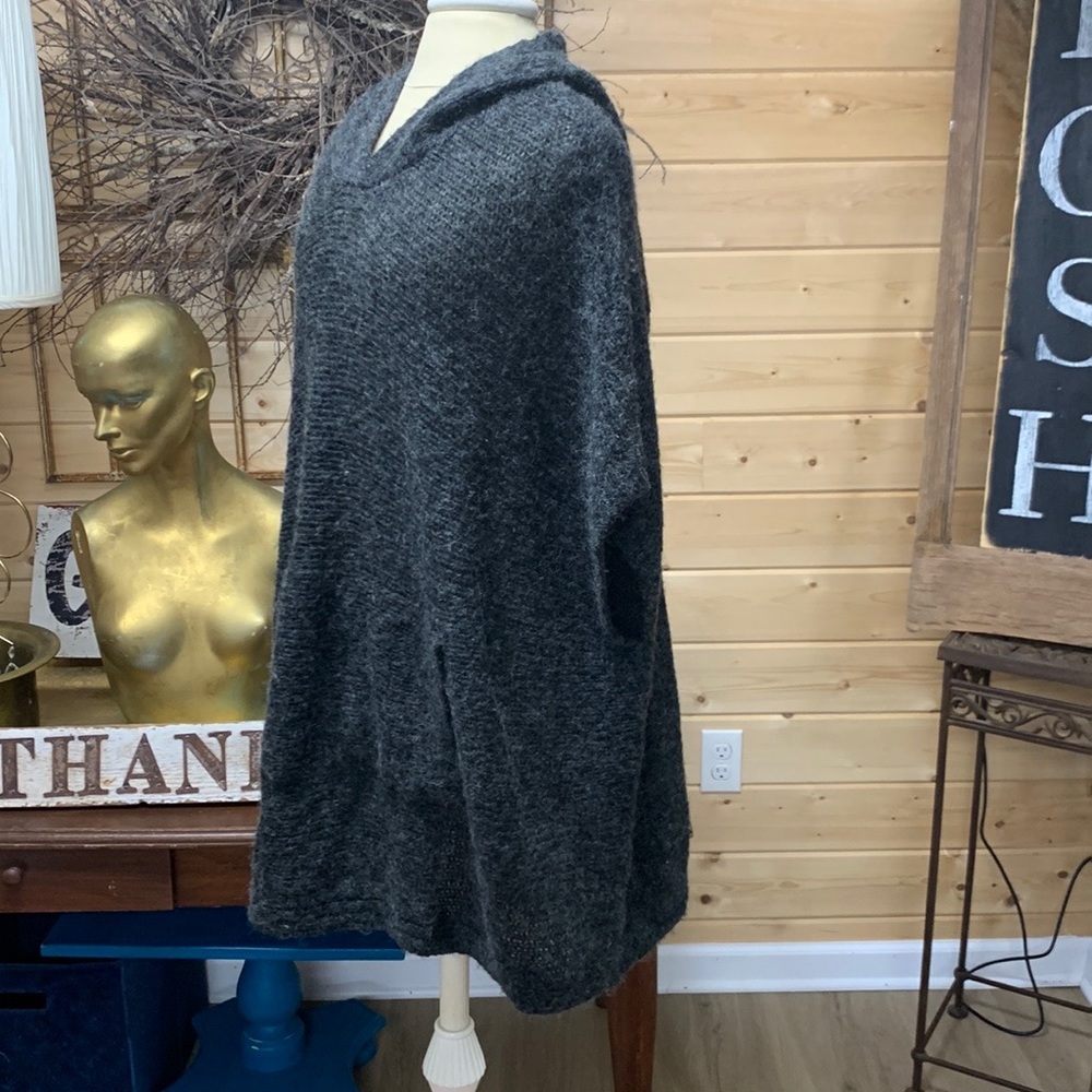 BCBG MAXAZRIA pocketed Poncho Style Sweater